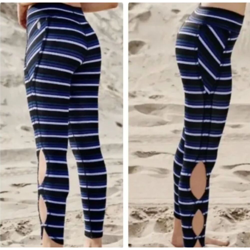 Free People Movement Gidget Black Blue Striped Cut-Out 7/8 Leggings Stretch M